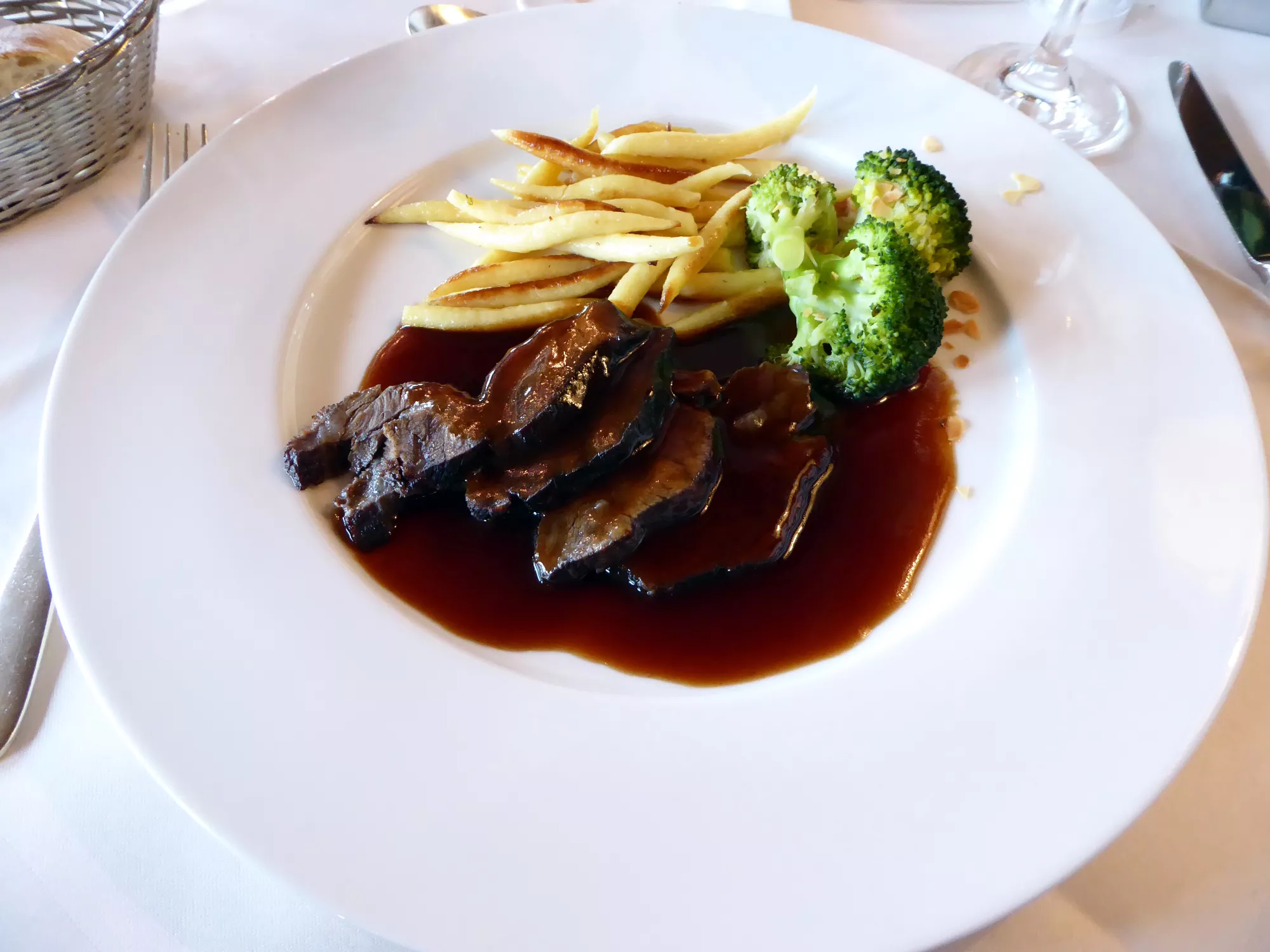 Lamm mit Schupfnudeln Lamm mit Schupfnudeln