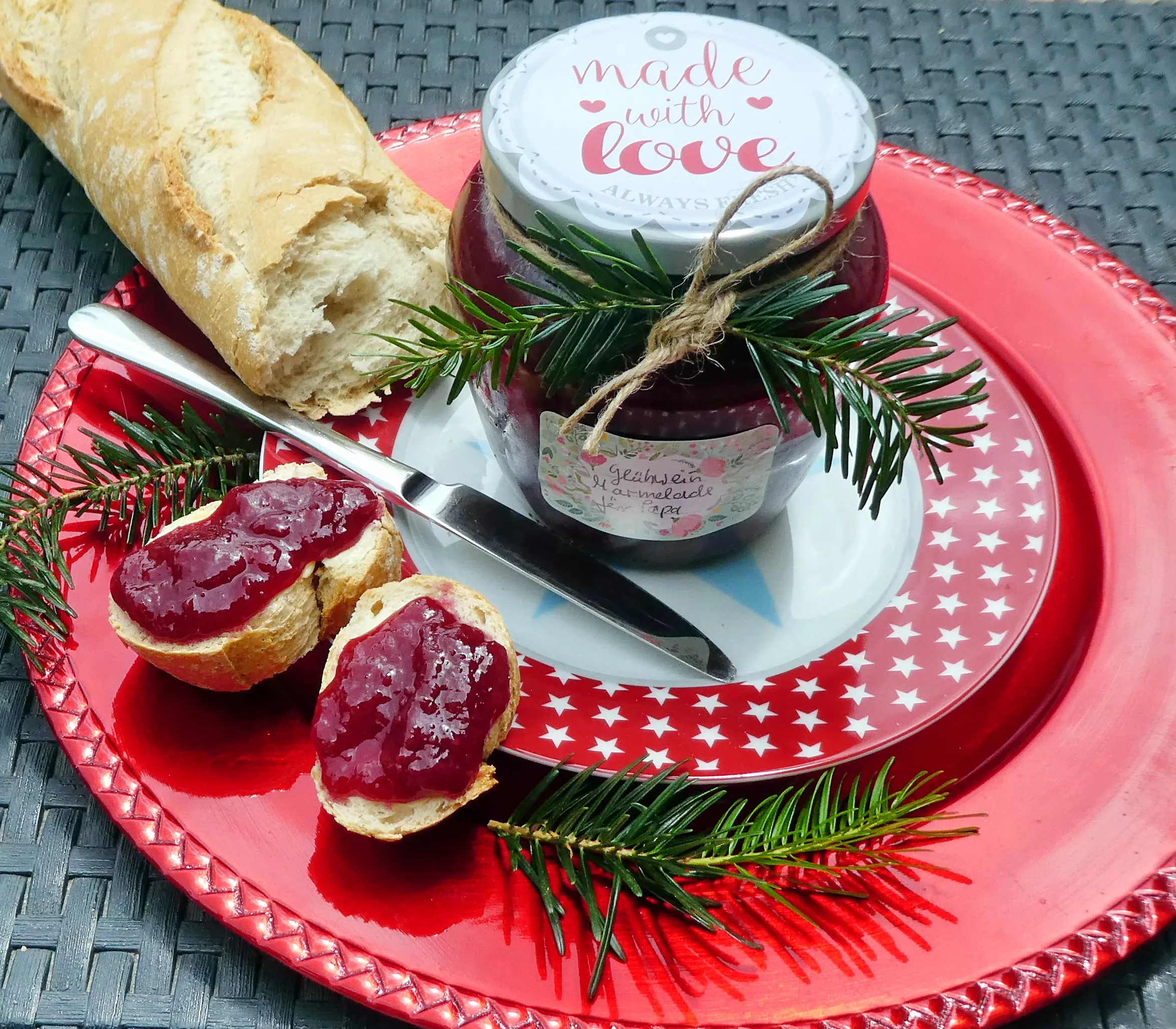 Glühweinmarmelade *spezial* Glühweinmarmelade *spezial*