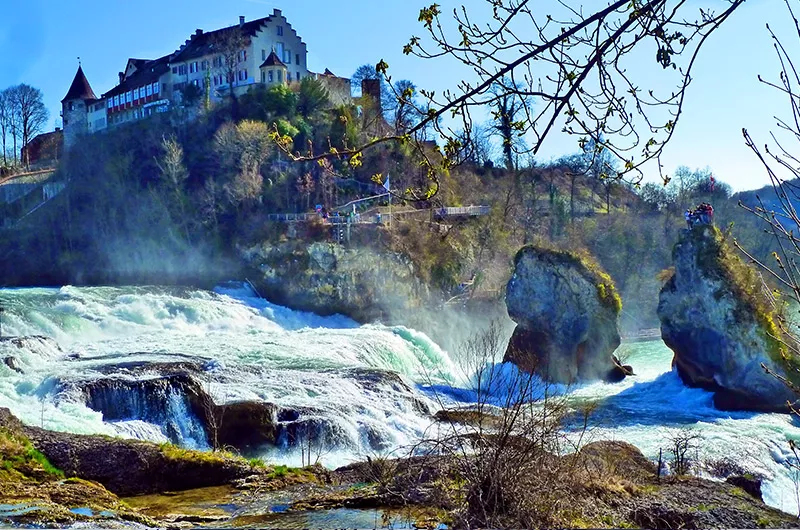 Aus Radtour 2 Über Schloss Laufen zur Ittinger Kartause Aus Radtour 2 Über Schloss Laufen zur Ittinger Kartause