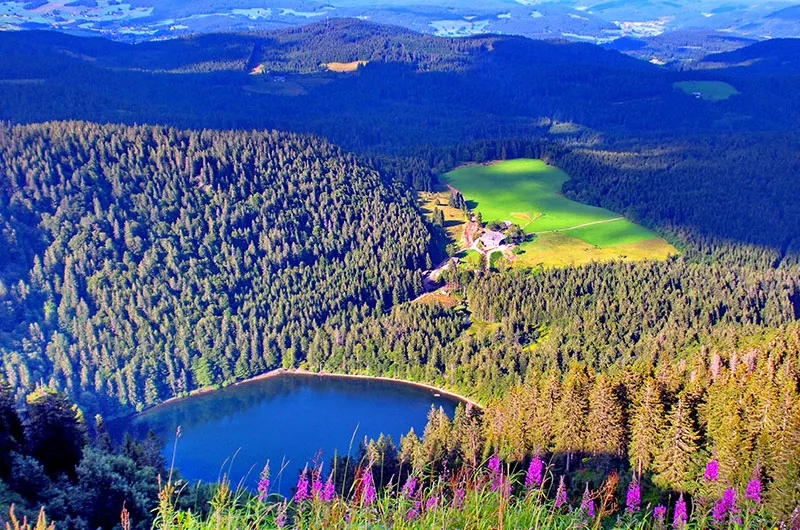 Aus Radtour 13 Vier-Seen-Tour – Feldsee Aus Radtour 13 Vier-Seen-Tour – Feldsee